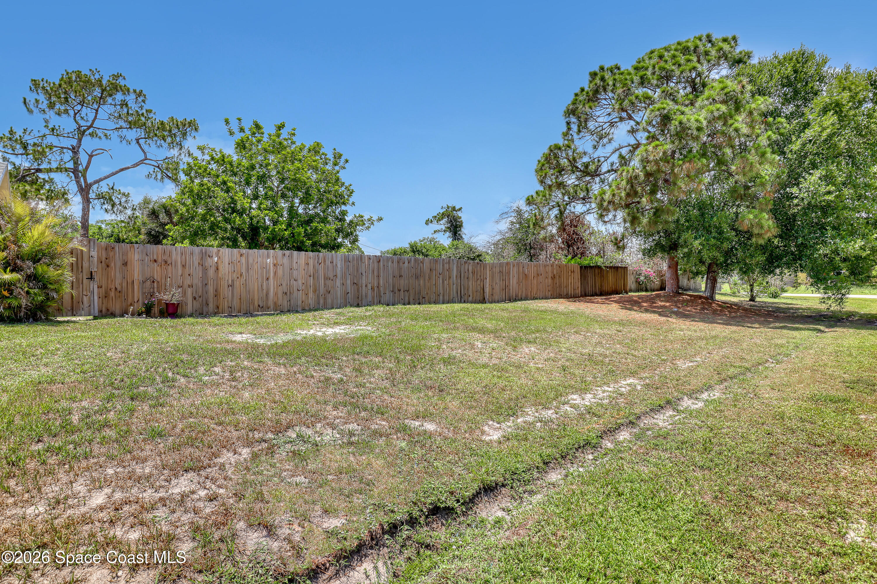 Land in Palm Bay 4
