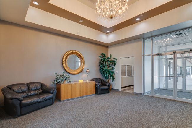 Lobby area with mail room | Image 32