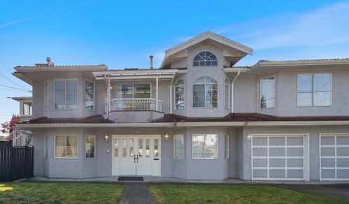 7688 17th Ave, Burnaby, BC, V3N1L7 | Card Image