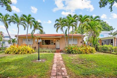 6515 Sw 48th St, House other with 3 bedrooms, 2 bathrooms and null parking in Miami FL | Image 1