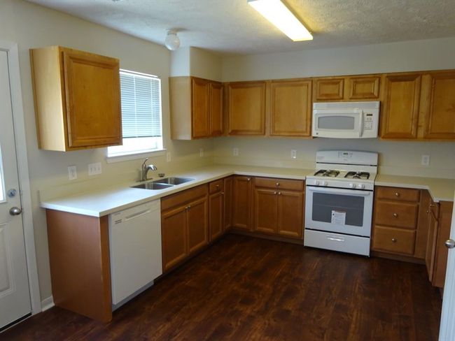 21606 Haylee Way, House other with 3 bedrooms, 3 bathrooms and 2 parking in Humble TX | Image 6