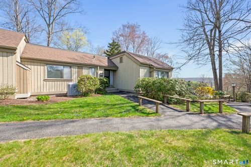 b-110 Heritage Vlg, Southbury, CT, 06488-1664 | Card Image