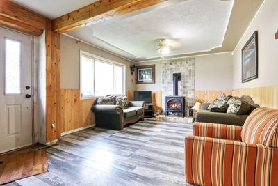 510 6 Th Ave, House other with 3 bedrooms, 1 bathrooms and 3 parking in Hope BC | Image 3