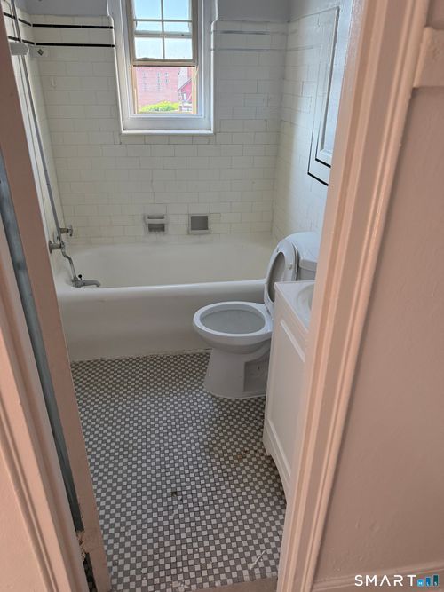 409-144 Grove Street, Waterbury, CT, 06710 | Card Image