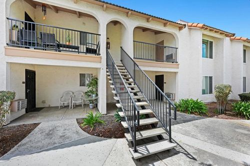 230 Candice Pl, Vista, CA, 92083-1984 | Card Image