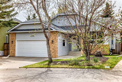 139 Wood Valley Bay Sw, Calgary, AB, T2W5Y2 | Card Image
