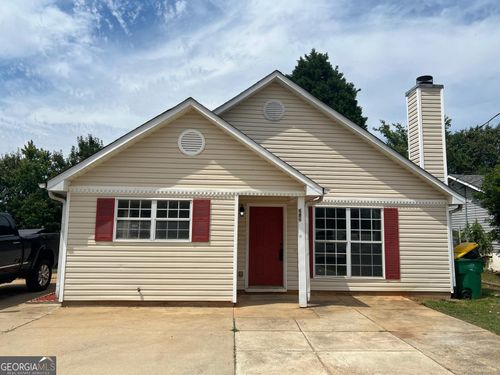 686 Morrow Rd, Forest Park, GA, 30297-3239 | Card Image