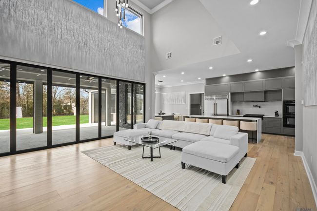 15301 Joor Rd, House other with 5 bedrooms, 5 bathrooms and 3 parking in Zachary LA | Image 4