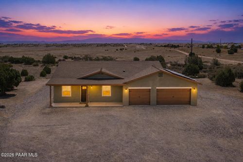 3100 W Road 2 S, Prescott, AZ, 86305-9766 | Card Image