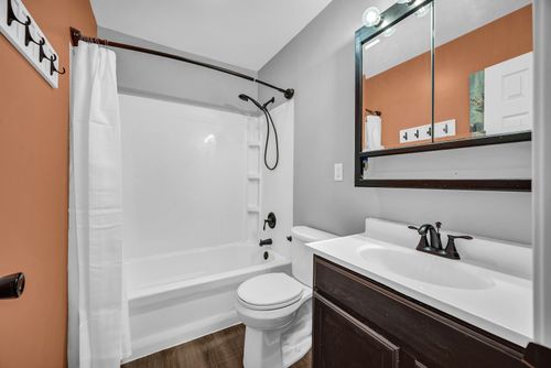 405 Priscilla Ln, Bloomington, IL, 61704-4603 | Card Image