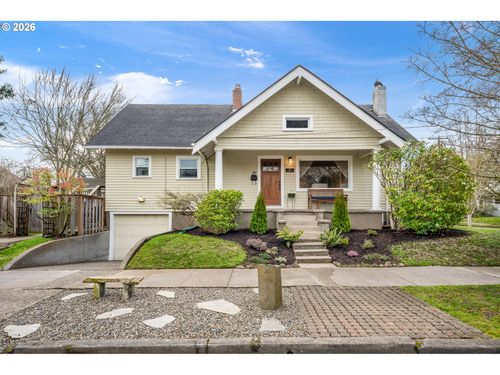 2106 Se Knapp St, Portland, OR, 97202 | Card Image