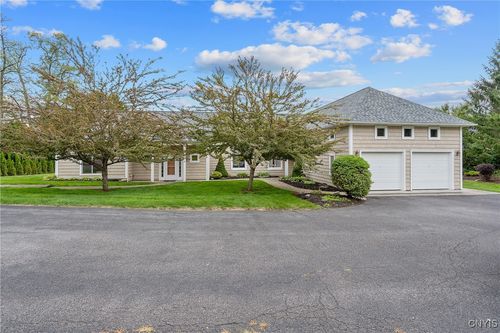 1131 Marlyn Park Dr, Cazenovia, NY, 13035-9842 | Card Image