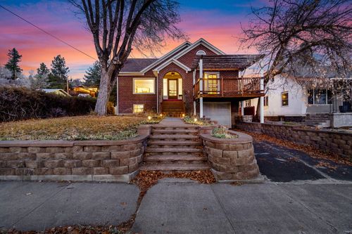 347 Pacific Ter, Klamath Falls, OR, 97601-2373 | Card Image