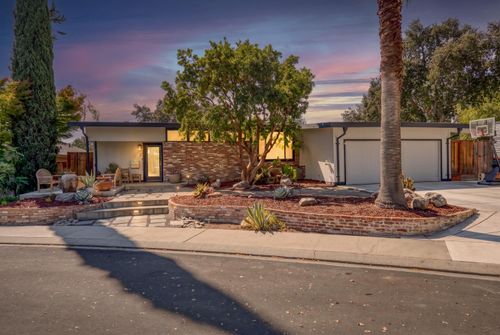 160 Bonita Circle, Modesto, CA, 95354 | Card Image