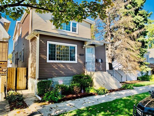 1512 East Ave, Berwyn, IL, 60402-4489 | Card Image