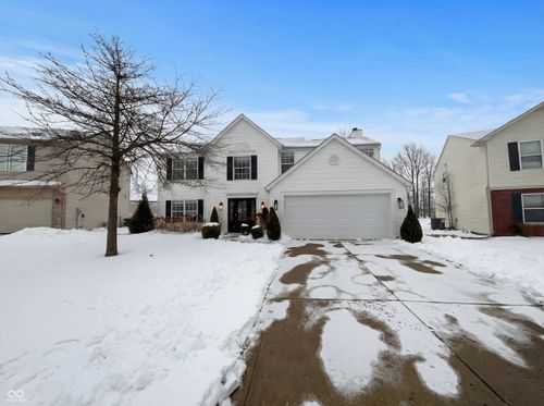 5259 Baysdon Cir, Indianapolis, IN, 46235-6040 | Card Image