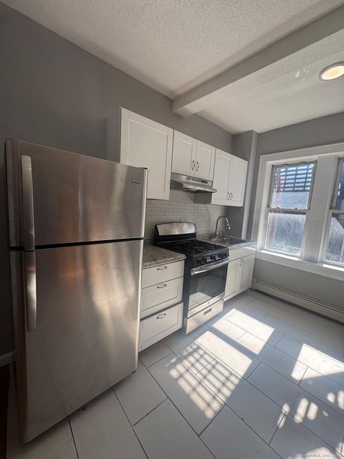 apt-2d-147 Charles St, Bridgeport, CT, 06606-5460 | Card Image