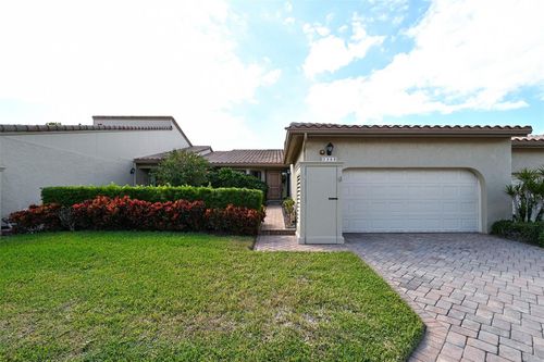 2369 Harbour Oaks Dr, LONGBOAT KEY, FL, 34228-4189 | Card Image