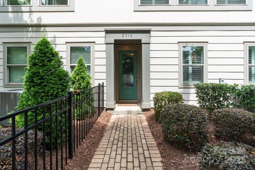 2514 Marshall Pl, Charlotte, NC, 28203-5650 | Card Image