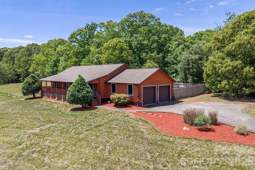 170 Countrytyme Ln, Iron Station, NC, 28080-8428 | Card Image