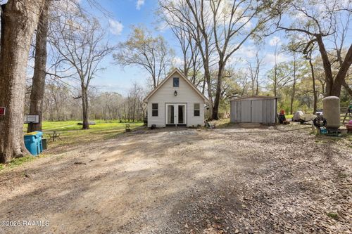 1046 Landrich Ln, Broussard, LA, 70518-8100 | Card Image