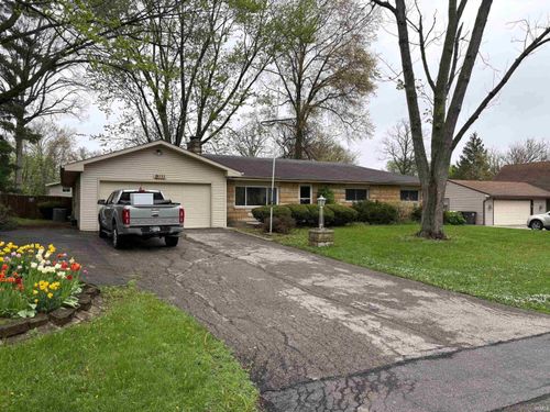 5111 Rosebury Dr, Fort Wayne, IN, 46835-1653 | Card Image