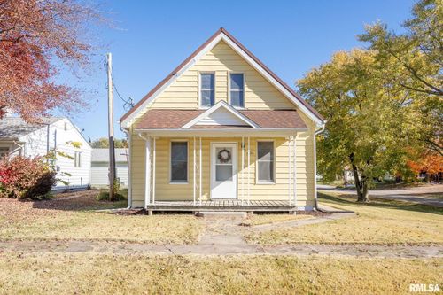 404 4th Ave, Sherrard, IL, 61281-7748 | Card Image