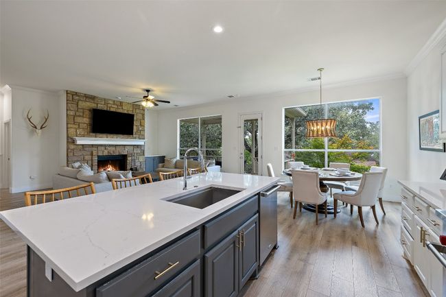 300 Errol Dr, House other with 4 bedrooms, 2 bathrooms and 6 parking in Spicewood TX | Image 14