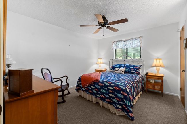 31 N Lakeview Dr, House other with 4 bedrooms, 2 bathrooms and 2 parking in Pointblank TX | Image 19