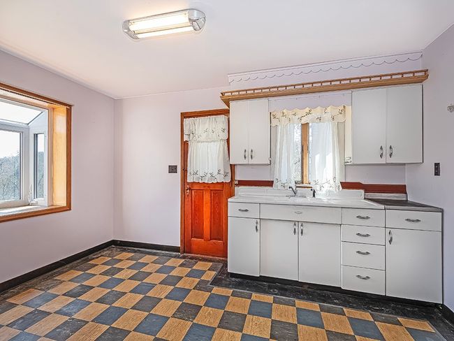 170 Millerstown Culmerville Rd, House other with 4 bedrooms, 1 bathrooms and 1 parking in Tarentum PA | Image 6