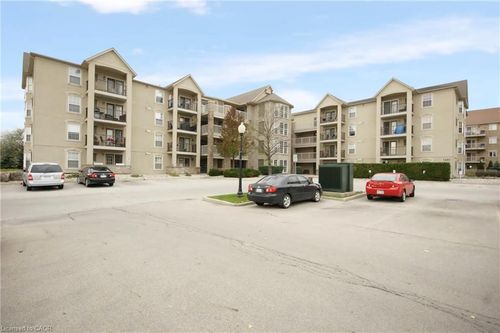 206-1451 Walkers Line, Burlington, ON, L7M4P1 | Card Image