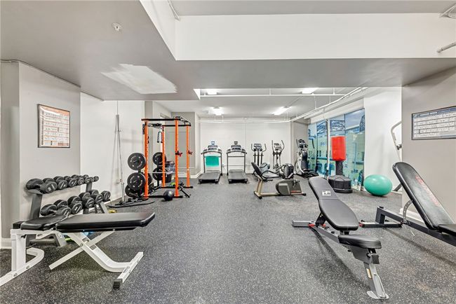 APT-902 - 306 4 Th Ave, Condo with 2 bedrooms, 2 bathrooms and null parking in Pittsburgh PA | Image 36