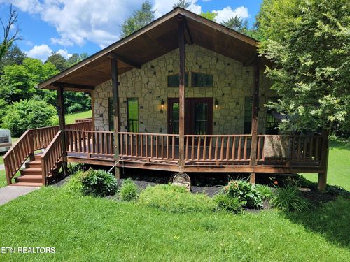 188 Cross Creek Rd, Maynardville, TN, 37807-2943 | Card Image