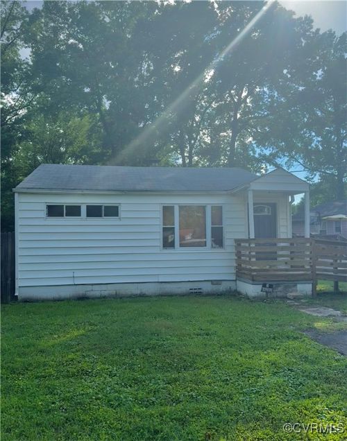 1304 Lee Ln, Hopewell, VA, 23860-7015 | Card Image