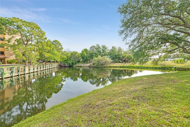 A102 - 6304 Pointe West Blvd, Condo with 2 bedrooms, 2 bathrooms and null parking in BRADENTON FL | Image 15