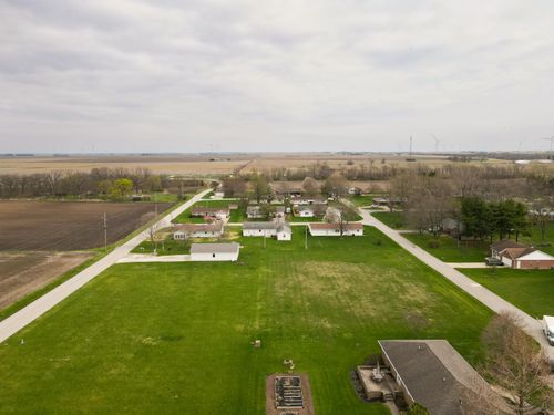 5 E Brook St, Goodland, IN, 47948 | Card Image