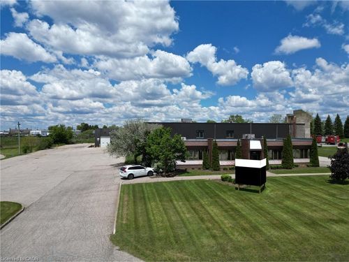 1615 Bishop St N, Cambridge, ON, N1R7J4 | Card Image