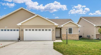 104 Sunset Court, Home with 2 bedrooms, 2 bathrooms and 2 parking in Fisher IL | Image 1