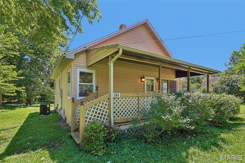 604 N 4th St, Benld, IL, 62009-1102 | Card Image
