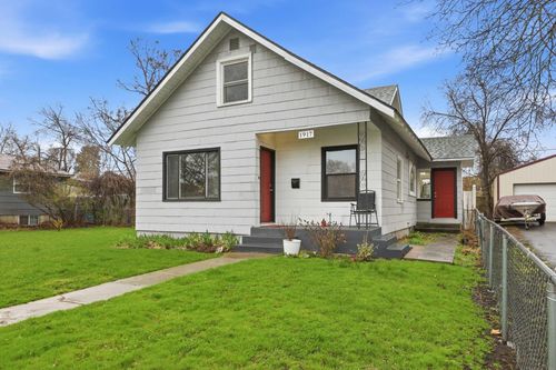 1917 E Liberty Ave, Spokane, WA, 99207-4774 | Card Image