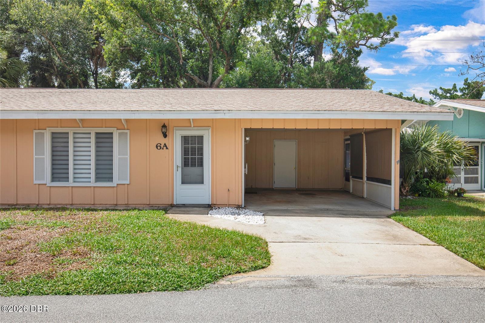 Residential in New Smyrna Beach