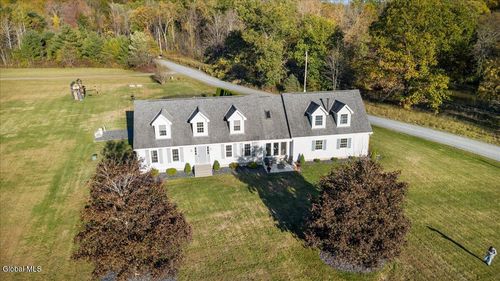 11 Mountain View Way, Hoosick Falls, NY, 12090-4015 | Card Image