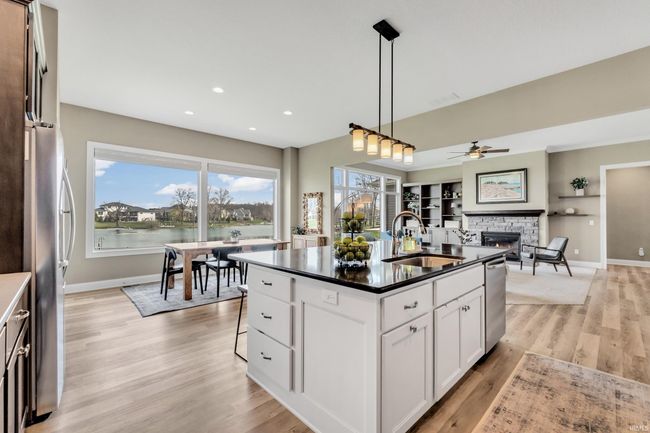 246 Wave Rock Run W, House other with 4 bedrooms, 5 bathrooms and null parking in Fort Wayne IN | Image 5