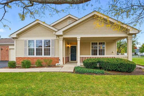 21525 Lake St Clair Dr, Crest Hill, IL, 60403-1554 | Card Image