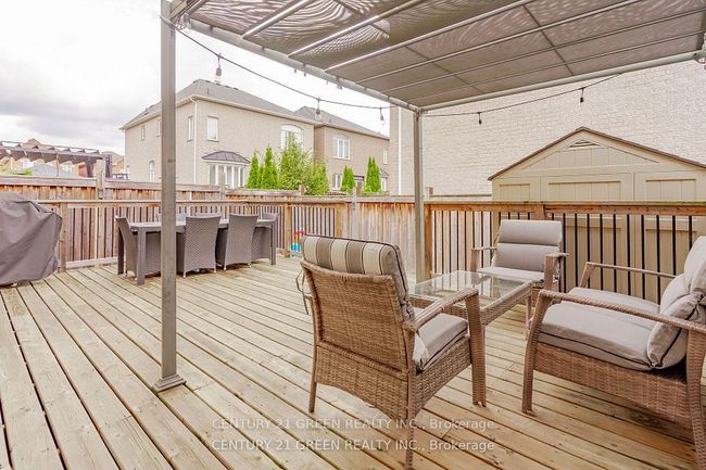 94 Snowling Dr, House attached with 6 bedrooms, 4 bathrooms and 2 parking in Ajax ON | Image 45