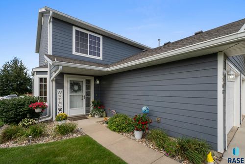 1508 N Conifer Pl, Sioux Falls, SD, 57107-0985 | Card Image