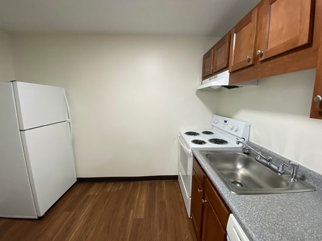 APT-6 - 4 Martin St, Condo with 1 bedrooms, 1 bathrooms and null parking in Derry NH | Image 16