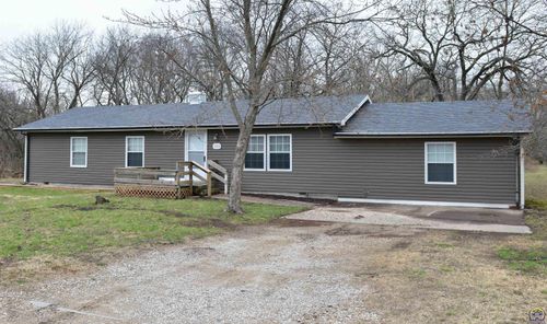 302 7th St, Americus, KS, 66835-9798 | Card Image