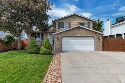 6892 S Willowpond Way, West Jordan, UT, 84081-4801 | Card Image