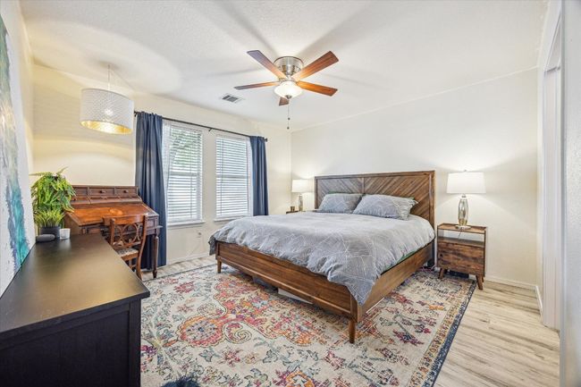 Primary Bedroom | Image 10